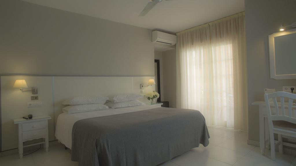 Hotel Ancora Sanxenxo Granxa  ภายนอก รูปภาพ